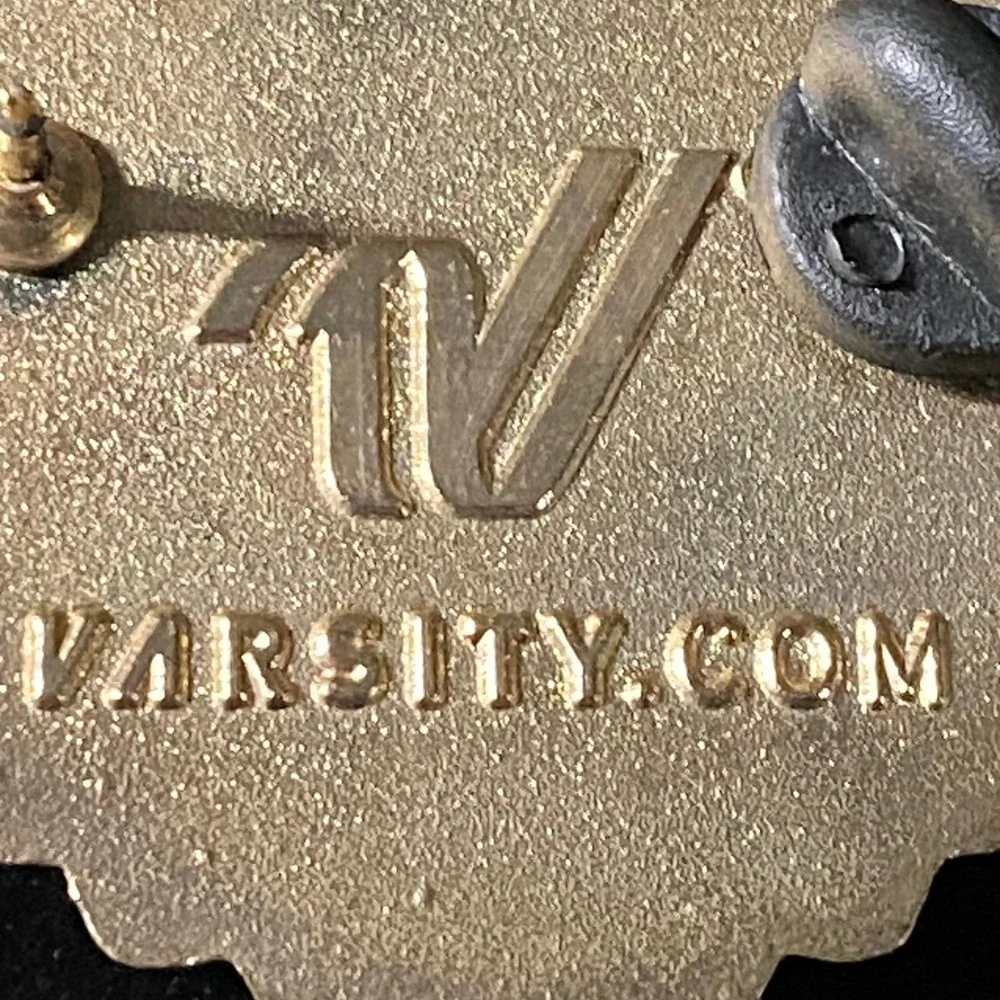 Varsity Cheer Hard Go Home‎ Megaphone Enamel Pin Badge Gold Tone Vintage